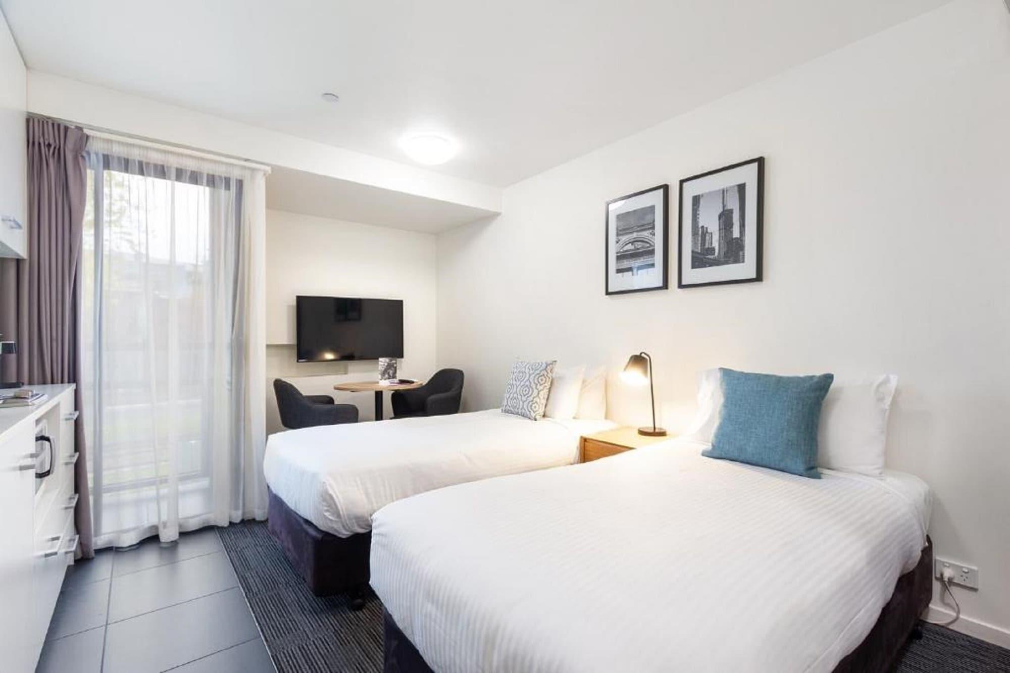 City Edge North Melbourne Apartment Hotel Dış mekan fotoğraf