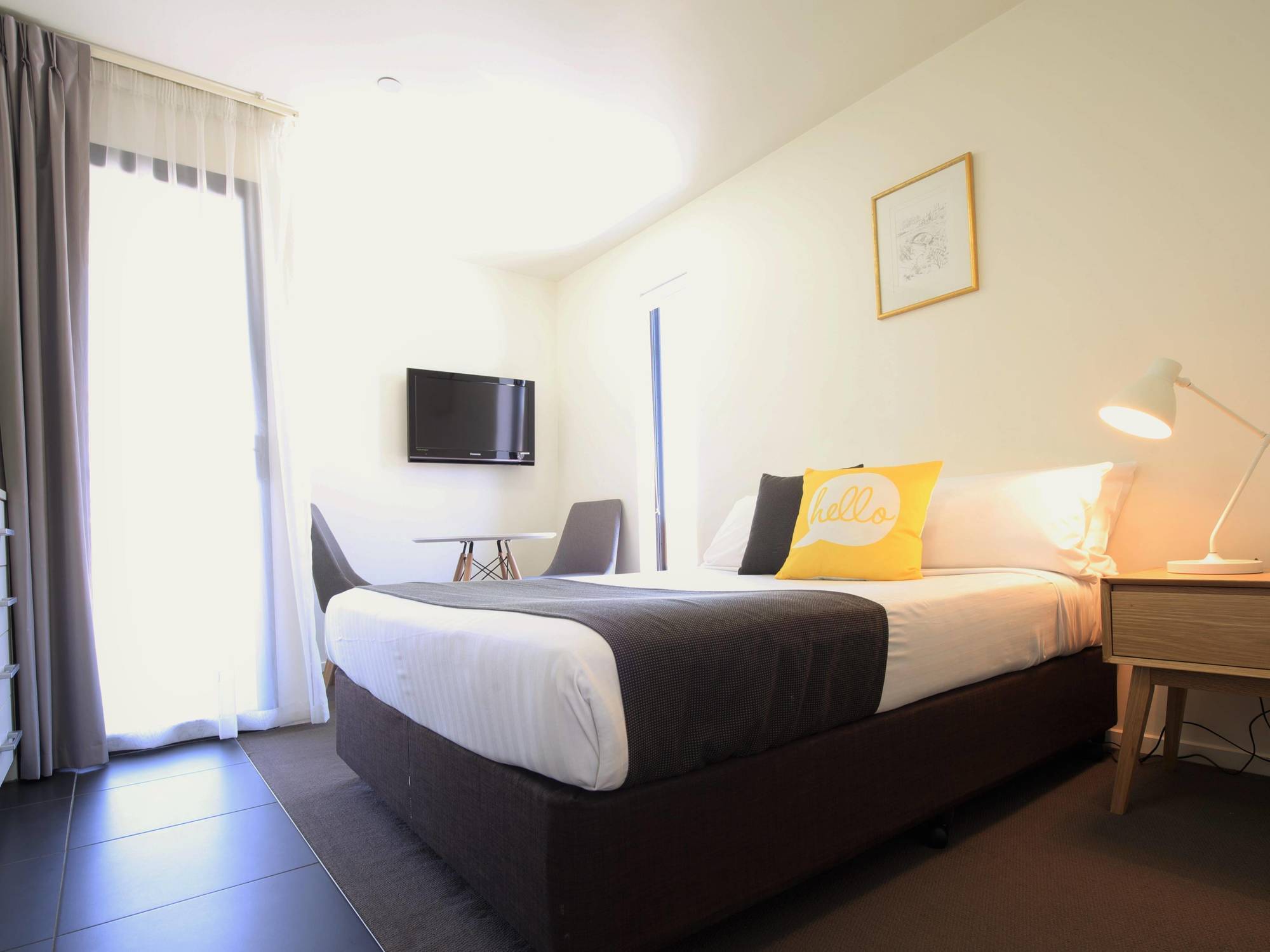 City Edge North Melbourne Apartment Hotel Dış mekan fotoğraf